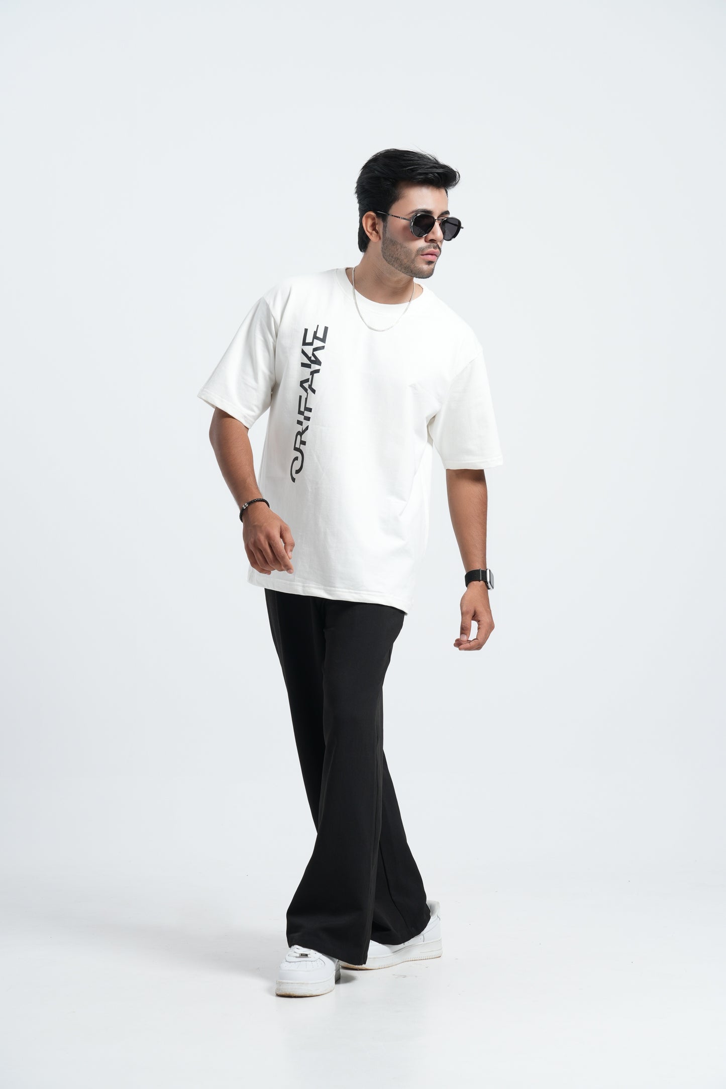 White Morax